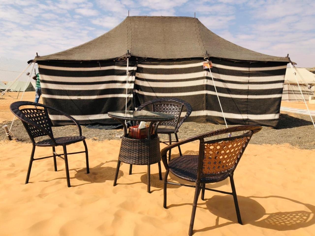 Wahiba Bedouin Rustic Camp Kemping Badīyah